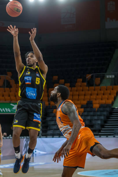 的比赛过程 的比赛过程